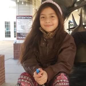 Meet your Posher, Lisseth